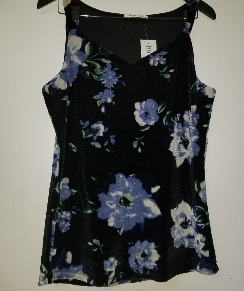 💥SIZE M TOP - Picture 2 of 6